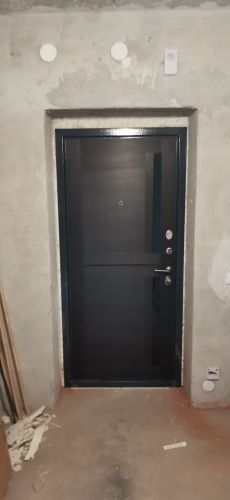 Мастино (Бульдорс) МАСС 90/CR-4 (Букле графит R4-Ларче шоколад, Black, Черный лакобель) фото 4 Мастино (Бульдорс) МАСС 90/CR-4 (Букле графит R4-Ларче шоколад, Black, Черный лакобель) фото 4