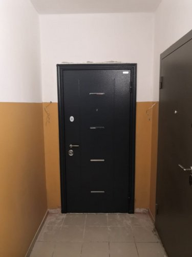 Входная дверь в квартиру Delta-112 синий букле DL-1 МДФ Wood Light Grey DC-2W фото 7 Входная дверь в квартиру Delta-112 синий букле DL-1 МДФ Wood Light Grey DC-2W фото 7