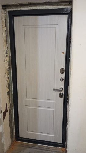Дверь стальная Мастино ТРАСТ МАСС 1 Антрацит букле-Ларче бьянко фото 3 Дверь стальная Мастино ТРАСТ МАСС 1 Антрацит букле-Ларче бьянко фото 3
